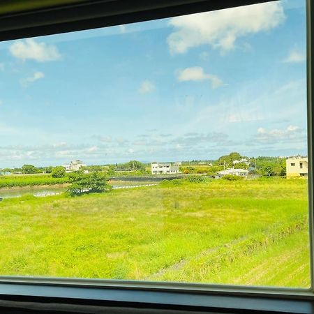 Emaly Homestay T'ai-tung エクステリア 写真