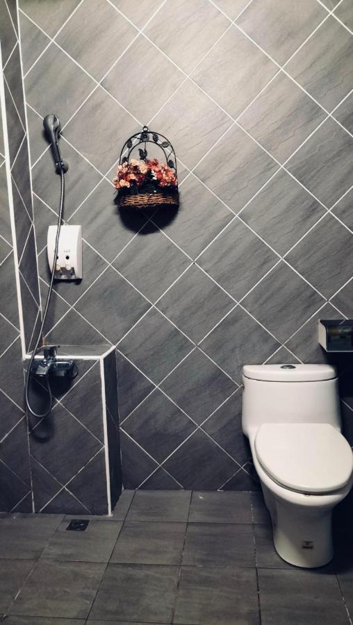 Emaly Homestay T'ai-tung エクステリア 写真