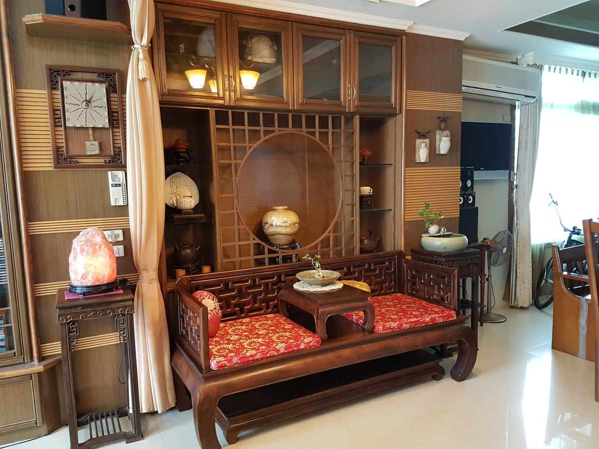 Emaly Homestay T'ai-tung エクステリア 写真