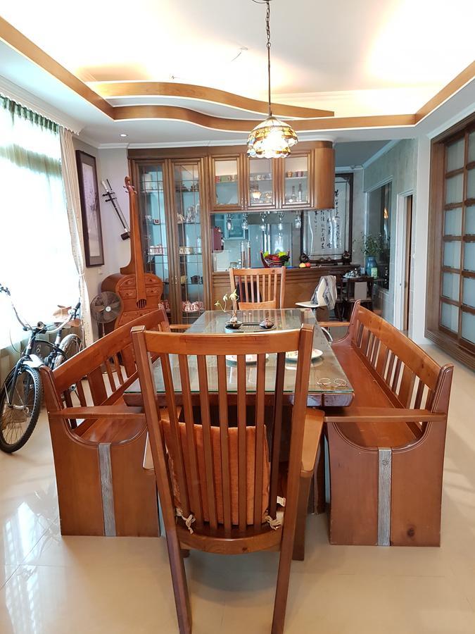 Emaly Homestay T'ai-tung エクステリア 写真