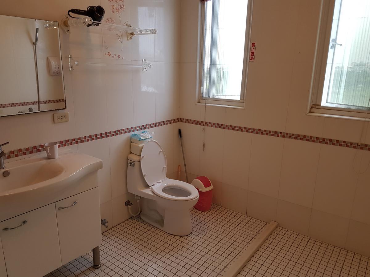 Emaly Homestay T'ai-tung エクステリア 写真