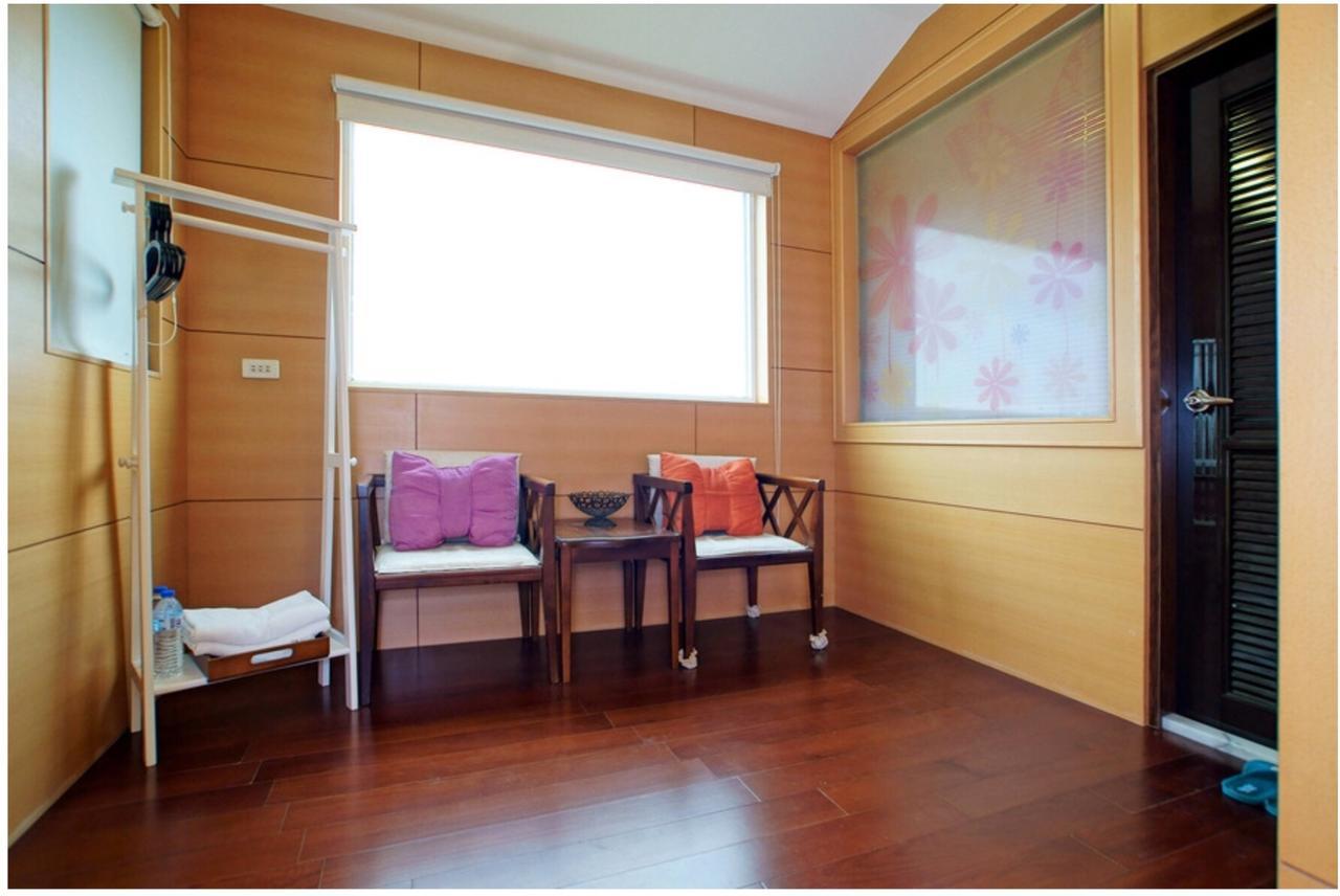 Emaly Homestay T'ai-tung エクステリア 写真