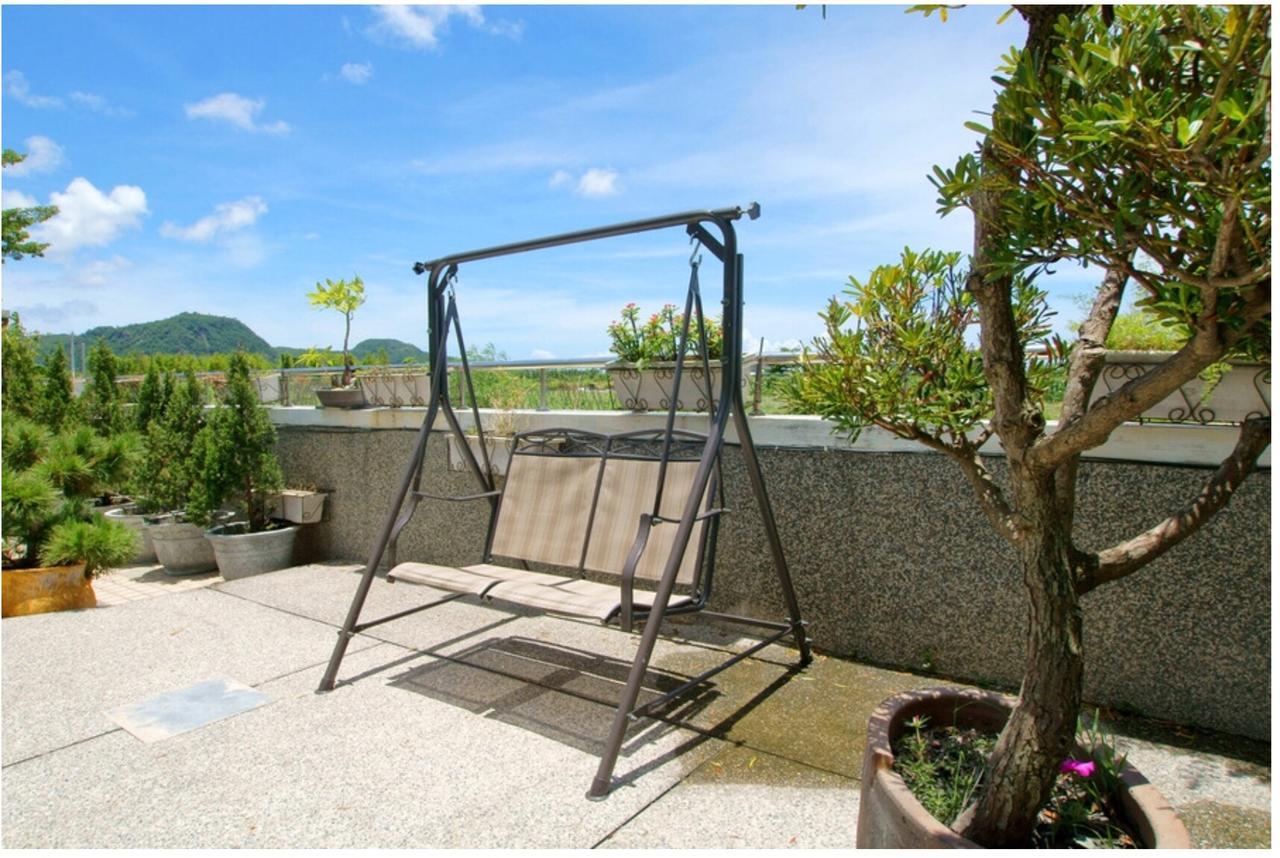 Emaly Homestay T'ai-tung エクステリア 写真
