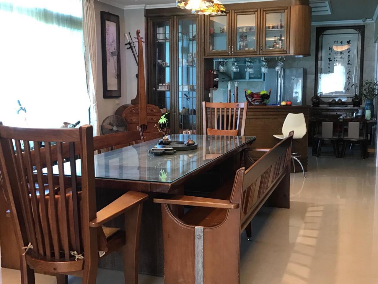 Emaly Homestay T'ai-tung エクステリア 写真