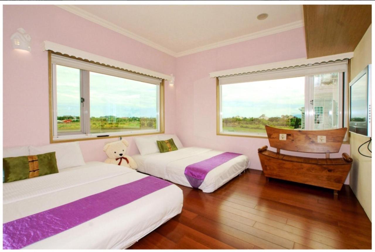 Emaly Homestay T'ai-tung エクステリア 写真